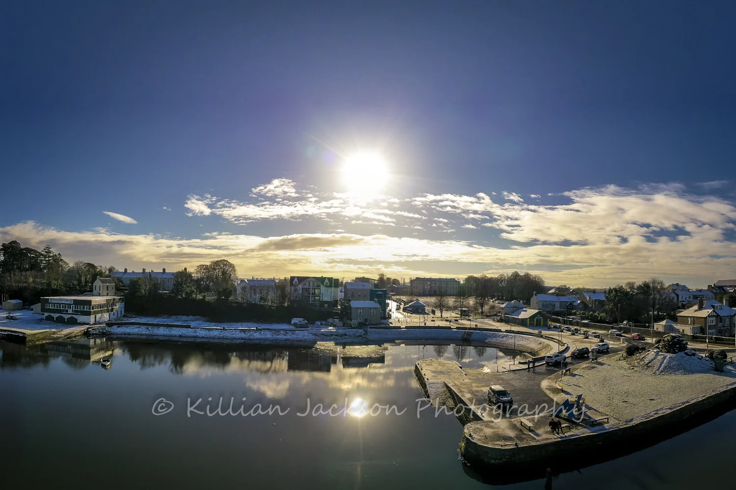 Snowy morning at Blackrock Village