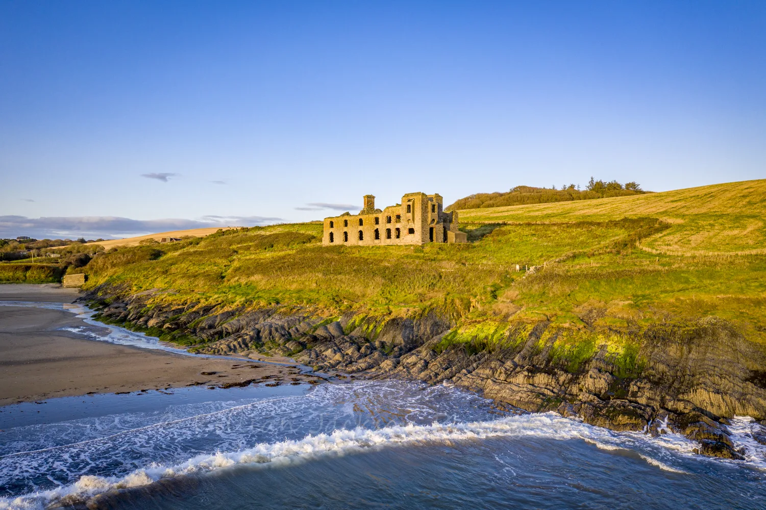 Howe Strand Coastguard and Telegraph Station