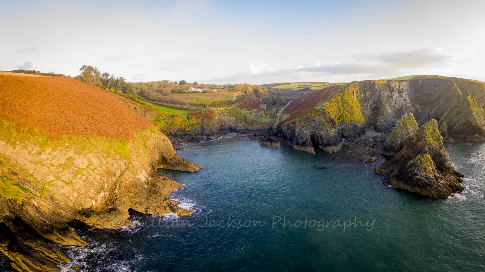 Nohoval Cove